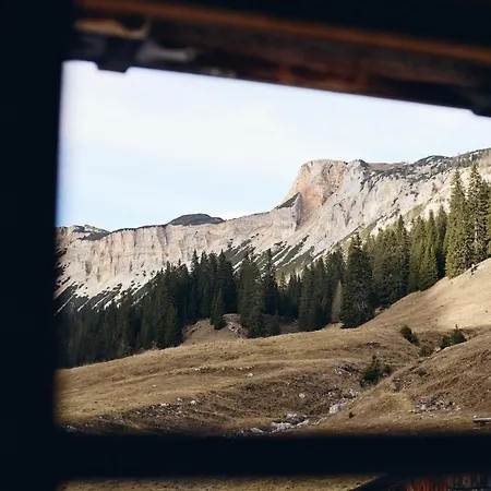 Rifugio Malga Ra Stua 롯지