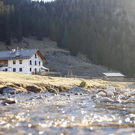 Domek letniskowy Rifugio Malga Ra Stua Cortina dʼAmpezzo