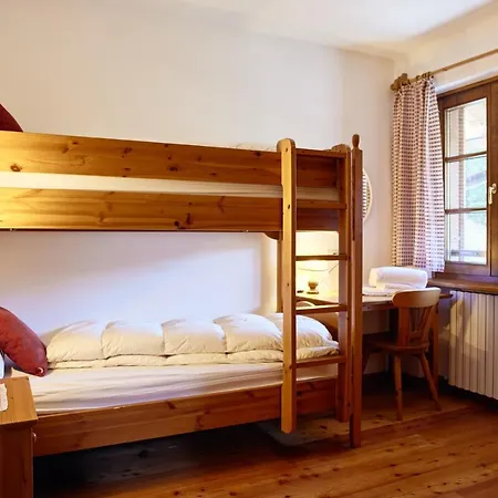 Rifugio Malga Ra Stua Lodge