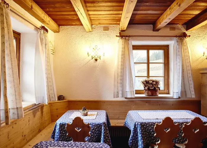 Rifugio Malga Ra Stua Lodge Cortina d'Ampezzo