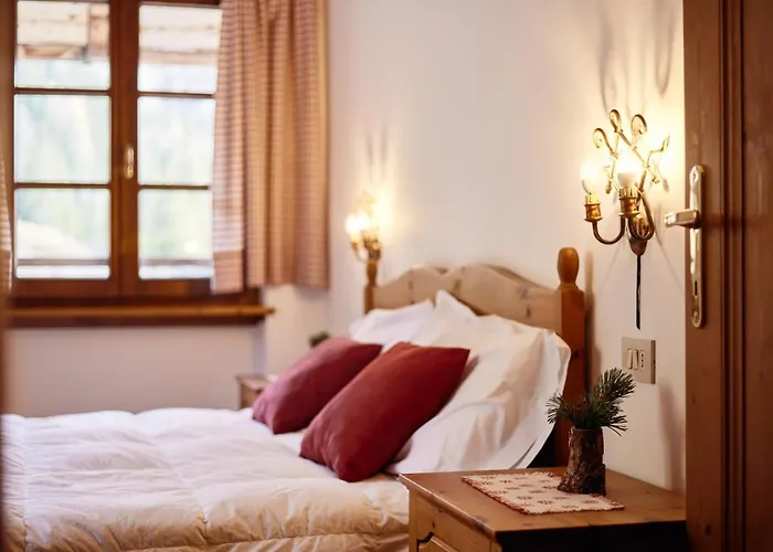 Rifugio Malga Ra Stua *